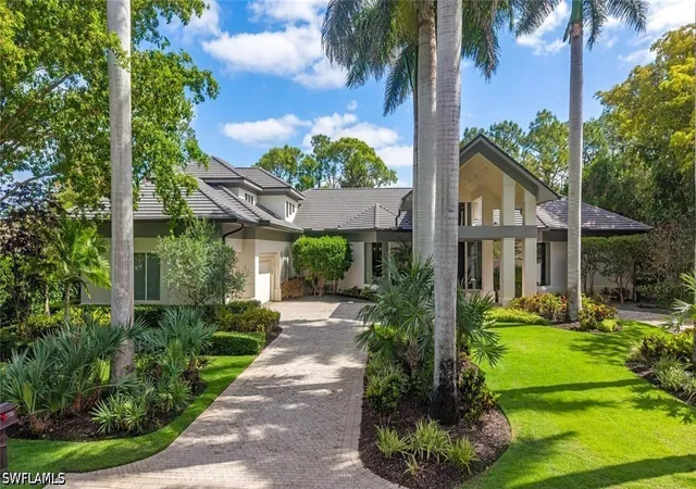 Photo 3 of Single family home for sale at 2701 Buckthorn Way, Naples, FL 34105 | MLS# 226014131 | Listing updated on 2026-05-09
