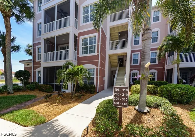 3rd image of 11700 Pasetto Ln, Fort Myers, FL 33908