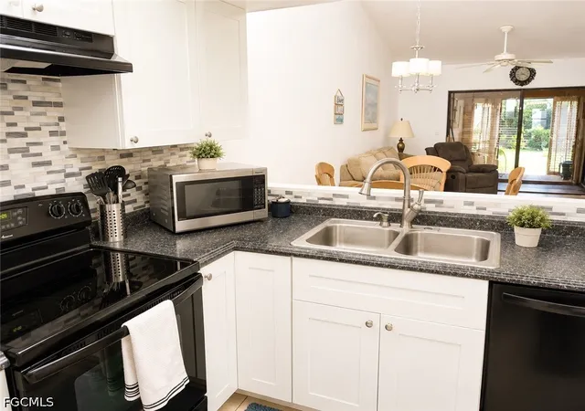 Photo 3 of Townhouse for sale at 11901 Caraway Ln #104, Fort Myers, FL 33908 | MLS# 2026021287 | Listing updated on 2026-05-23