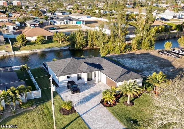 Photo 3 of Single family home for sale at 615 Sw 22nd Terrace, Cape Coral, FL 33991 | MLS# 2026021290 | Listing updated on 2026-07-13