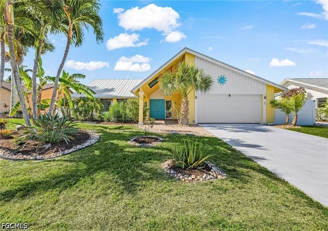 1st image of 920 Se 33rd St, Cape Coral, FL 33904 | MLS# 2026021308