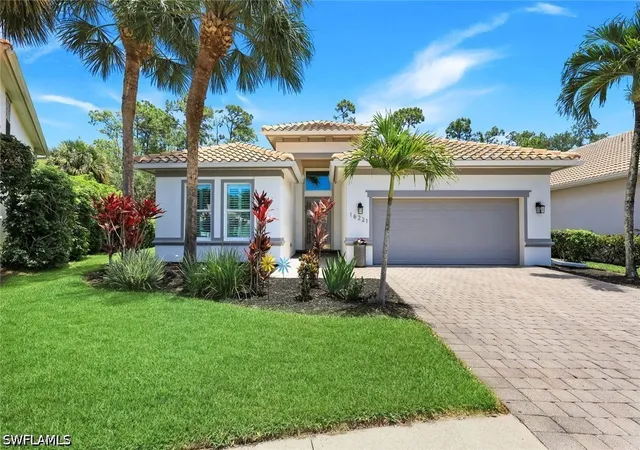 Photo 1 of Single family home for sale at 16221 Parque Ln, Naples, FL 34110 | MLS# 226019055 | Listing updated on 2026-07-18