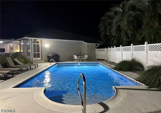 3rd image of 920 E Inlet Dr, Marco Island, FL 34145 | MLS# 2026021368