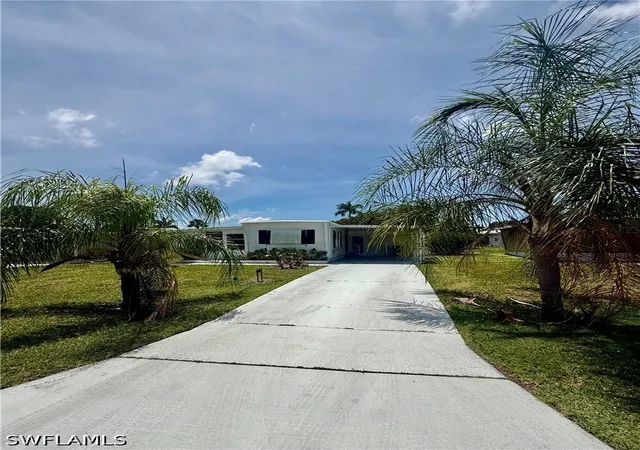 3rd image of 514 Monte Carlo Ln, Naples, FL 34112 | MLS# 226017282
