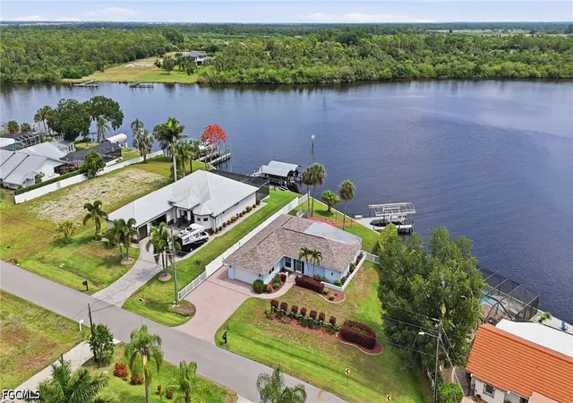 50th image of 13794 River Forest Dr, Fort Myers, FL 33905 | MLS# 2026021413
