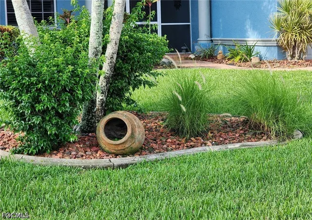 33rd image of 228 Se 30th Ter, Cape Coral, FL 33904 | MLS# 2026021475