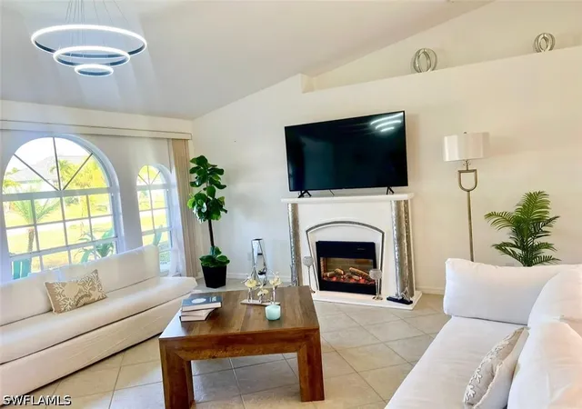 3rd image of 1124 Sw 47Th St, Cape Coral, FL 33914 | MLS# 226019193