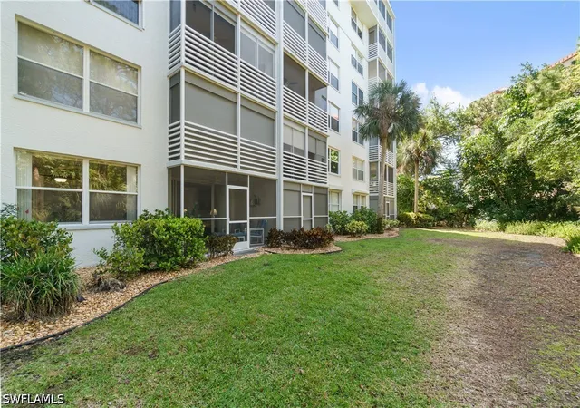 Photo 4 of Condo for sale at 290 Naples Cvs Dr #2103, Naples, FL 34110 | MLS# 226019197 | Listing updated on 2026-06-16