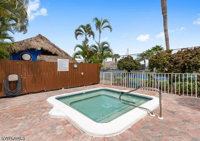 Homes for sale in Marco Island, FL | 1023 Anglers Cove, Marco Island, FL 34145 | Houzeo