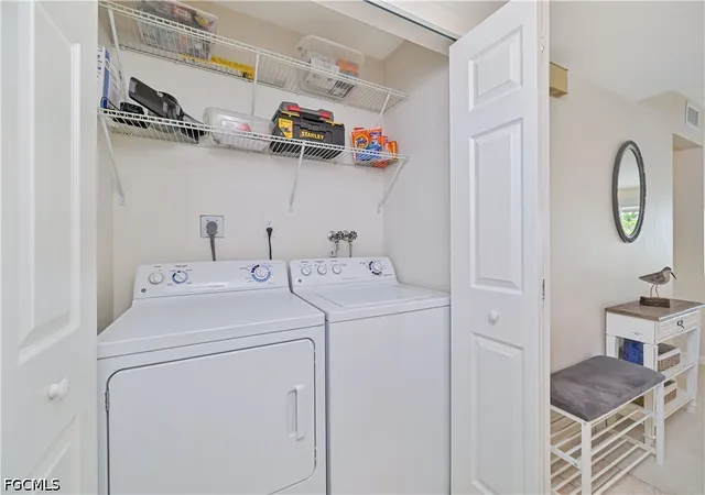 2nd image of 3030 Binnacle Dr, Naples, FL 34103