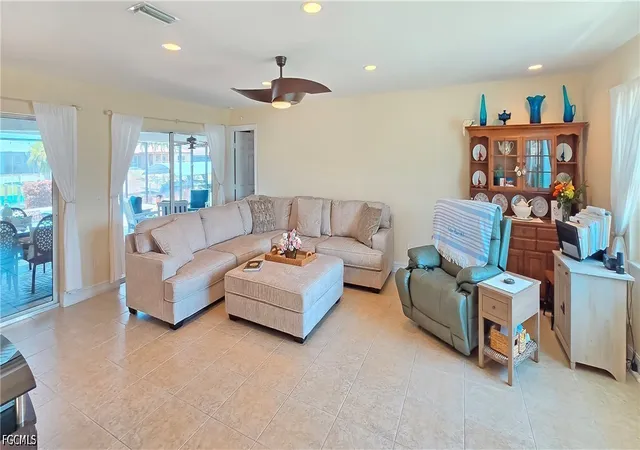 Photo 4 of Sale Pending at 2926 SE 11th Place, Cape Coral, FL 33904 | MLS# 2026021617 | Listing updated on 2026-06-30
