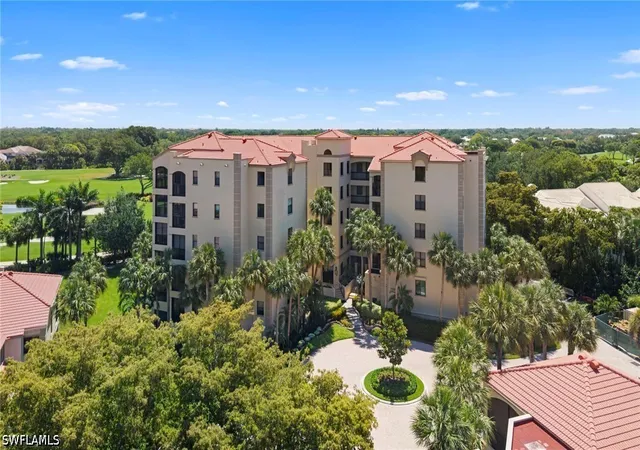 3rd image of 7008 Pelican Bay Blvd, Naples, FL 34108