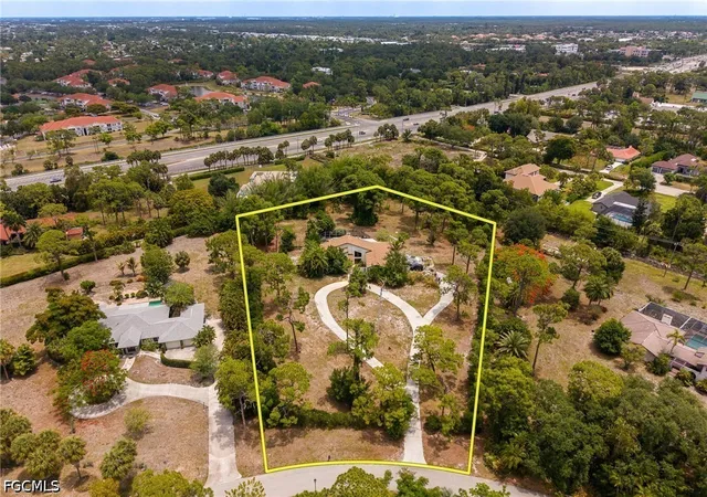 Photo 4 of Single family home for sale at 13746 Brynwood Ln, Fort Myers, FL 33912 | MLS# 2026021694 | Listing updated on 2026-08-28