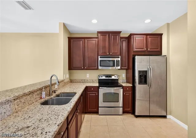4th image of 3806 Clearbrook Ln, Fort Myers, FL 33966 | MLS# 226019178