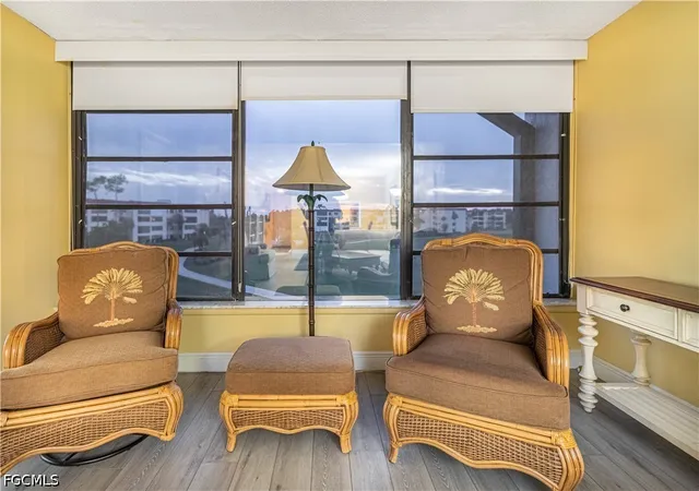 5th image of 1747 Pebble Bch Dr, Fort Myers, FL 33907