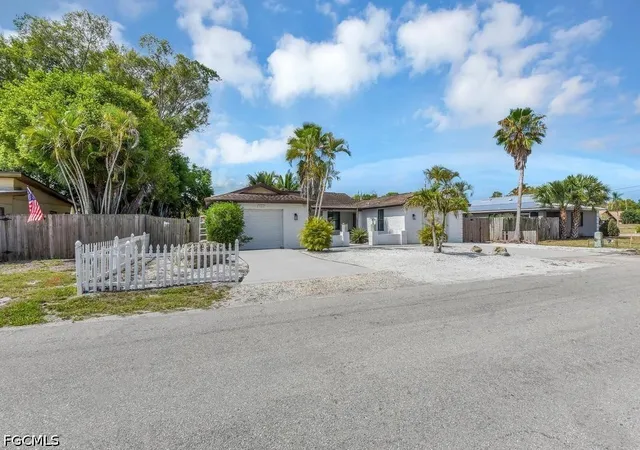 Homes for sale in Bonita Springs, FL | 9012 Carolina St, Bonita Springs, FL 34135 | MLS# 2026021750