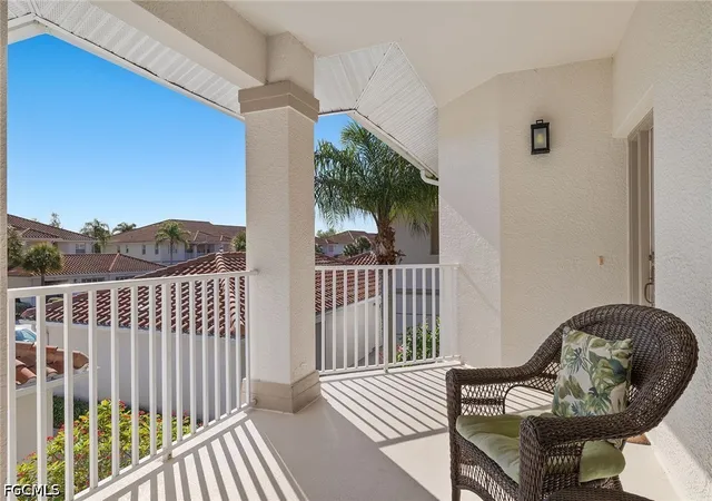 Listing Photo 4 - Condo for sale in building located at 14500 Farrington Wy, Fort Myers, FL 33912 - Unit #205