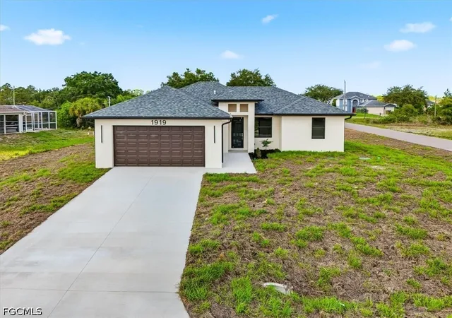 28th image of 1919 Crawford Ave N, Lehigh Acres, FL 33971 | MLS# 2026021866
