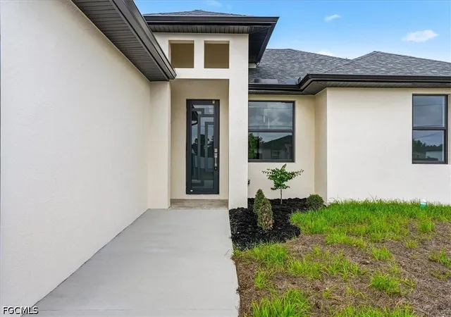 2nd image of 1919 Crawford Ave N, Lehigh Acres, FL 33971 | MLS# 2026021866