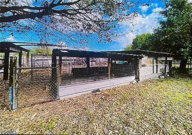 11th image of 820 N Romero St, Clewiston, FL 33440 | MLS# 2026021885