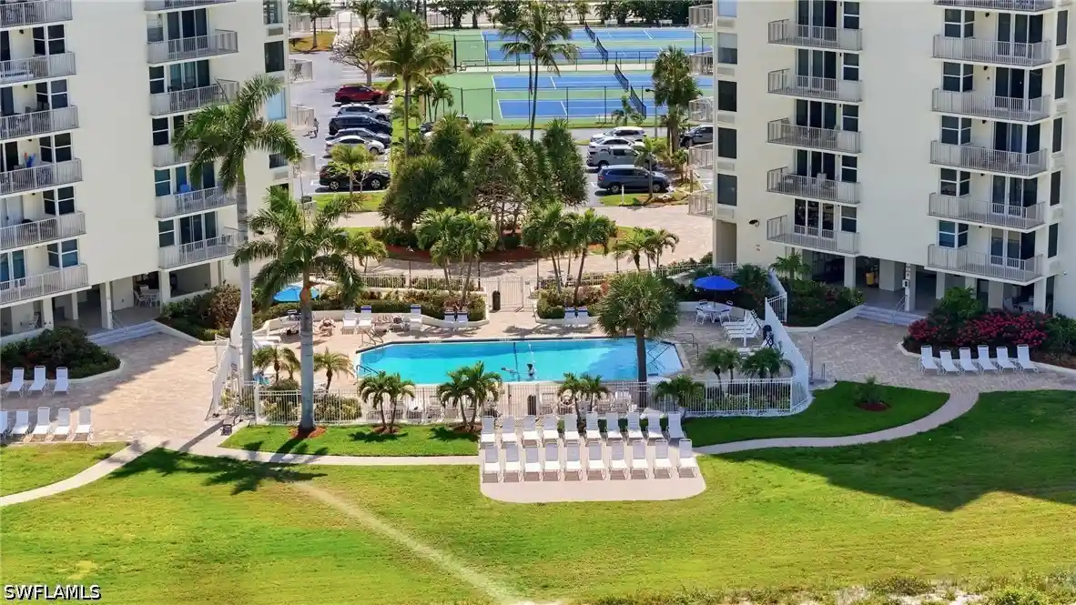 Listing Photo 2 - Condo for sale in 7300 Estero Blvd located at 7300 Estero Blvd, Fort Myers Beach, FL 33931 - Unit #102