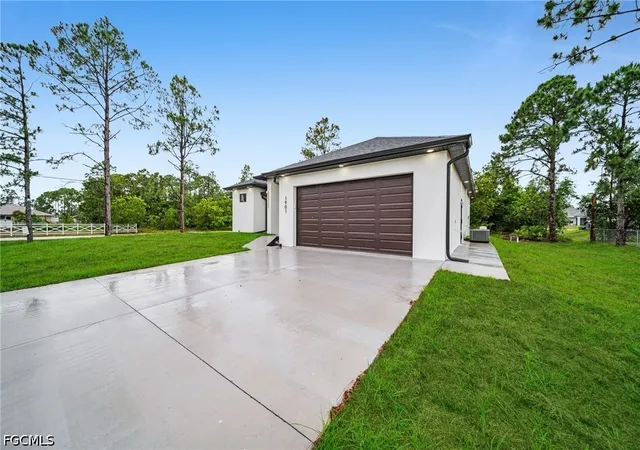 3rd image of 1901 Cedar Ave, Lehigh Acres, FL 33971 | MLS# 2026021900