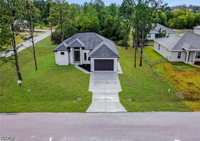 49th image of 1901 Cedar Ave, Lehigh Acres, FL 33971 | MLS# 2026021900