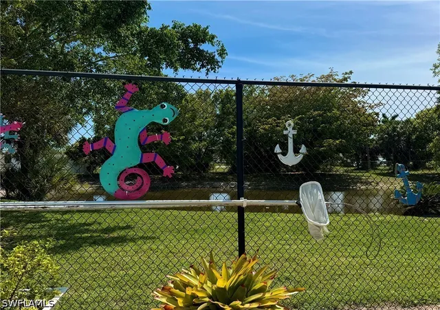 19th image of 181 Grassy Key Ln #49, Naples, FL 34114 | MLS# 226019030