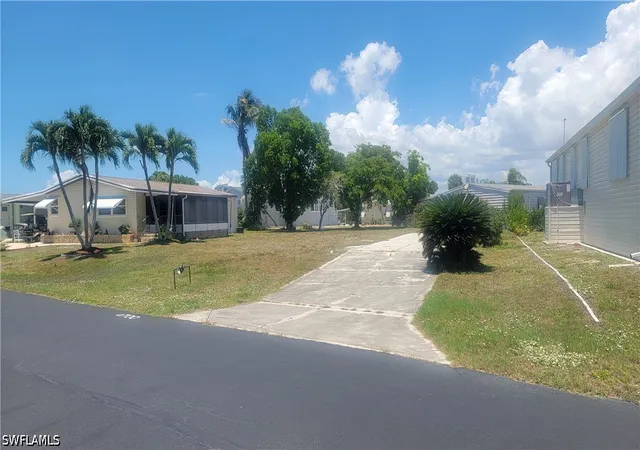 3rd image of 4700 Fiji Ln, Bonita Springs, FL 34134 | MLS# 226019626