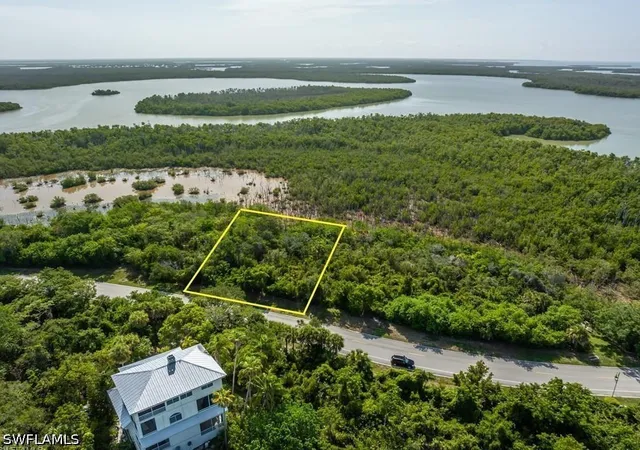 2nd image of 822 Whiskey Creek Dr, Marco Island, FL 34145 | MLS# 226019605