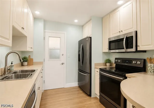 5th image of 1766 Cape Coral Pkwy E #510, Cape Coral, FL 33904 | MLS# 2026021947