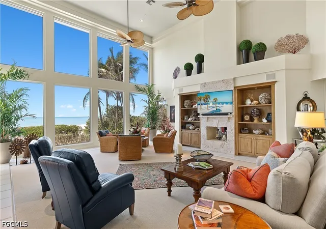 Photo 3 of Single family home for sale at 16730 Captiva Dr, Captiva, FL 33924 | MLS# 2026022035 | Listing updated on 2026-08-07