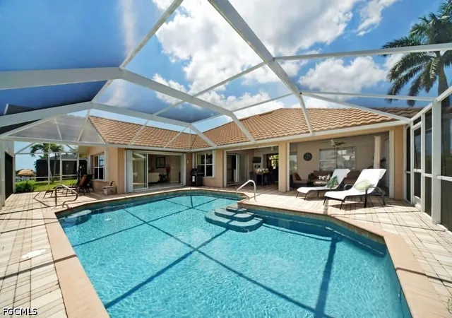 5th image of 4009 Sw 25Th Ct, Cape Coral, FL 33914 | MLS# 2026022116