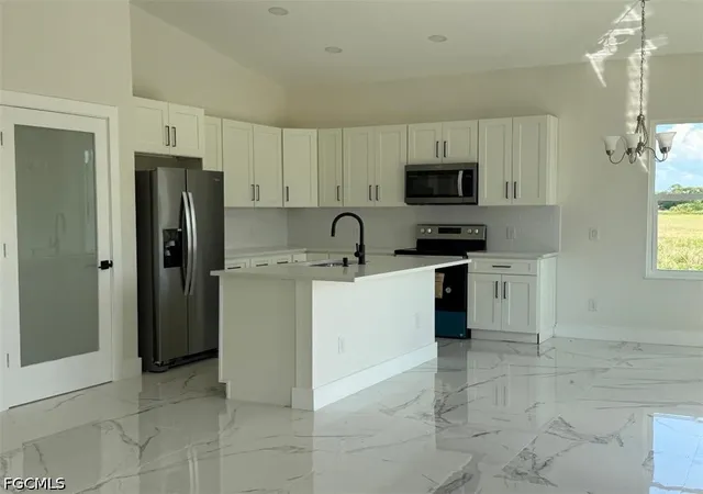 4th image of 115 Lansing Cir, Labelle, FL 33935 | MLS# 2026022123