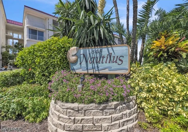 2nd image of 848 Collier Ct, Marco Island, FL 34145