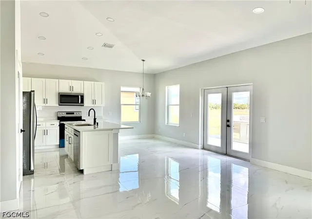 4th image of 127 Carousel Ave, Labelle, FL 33935 | MLS# 2026022134