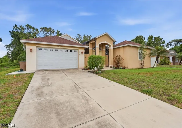 Photo 1 of Single family home for sale at 711 Crestline Ave S, Lehigh Acres, FL 33974 | MLS# 2026022148 | Listing updated on 2026-08-07