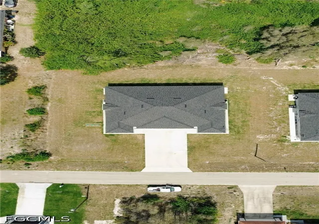 Listing Photo 4 - Condo for sale in building located at 1012-1014 Habershan Ave, Lehigh Acres, FL 33974