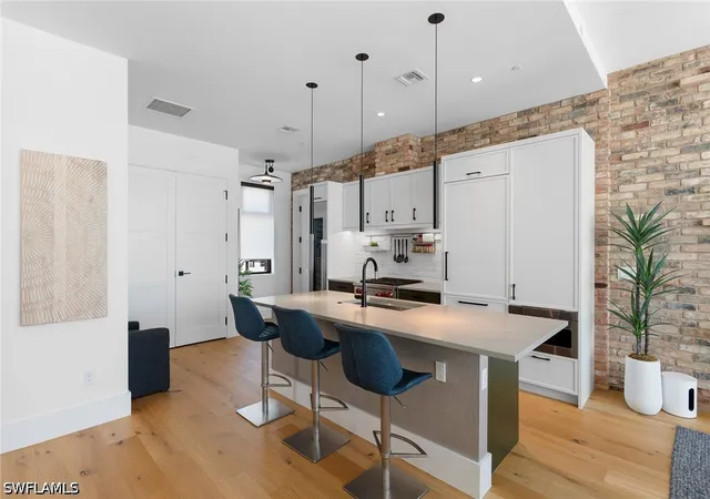 5th image of 850 Central Ave #311, Naples, FL 34102 | MLS# 226019603