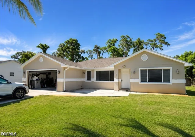 Photo 2 of Single family home for sale at 8093 Caloosa Rd, Fort Myers, FL 33967 | MLS# 2026022197 | Listing updated on 2026-06-23
