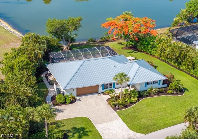 Photo 1 of Single family home for sale at 283 Palm Lake Dr, Sanibel, FL 33957 | MLS# 2026022203 | Listing updated on 2026-09-28