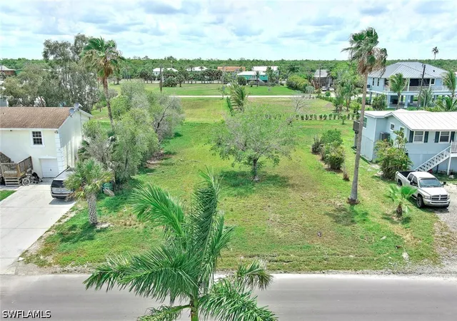 2nd image of 506 Copeland Ave N, Everglades City, FL 34139 | MLS# 226019359