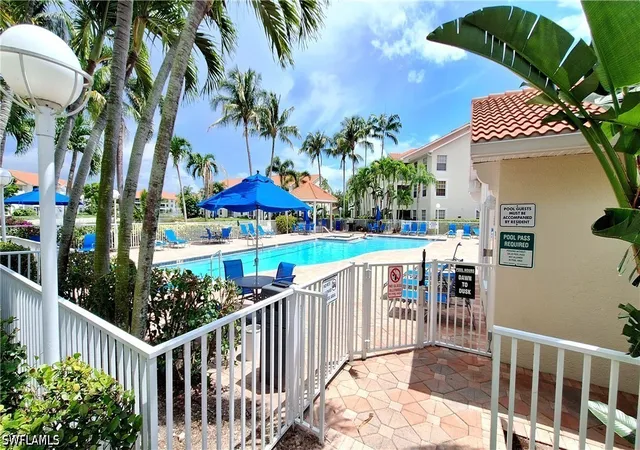 4th image of 4720 Saint Croix Ln #118, Naples, FL 34109 | MLS# 226018985