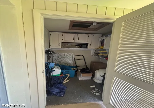 Listing Photo 2 - Condo for sale in building located at 11 Vis Palm Ln, Sebastian, FL 32962 - Unit #204
