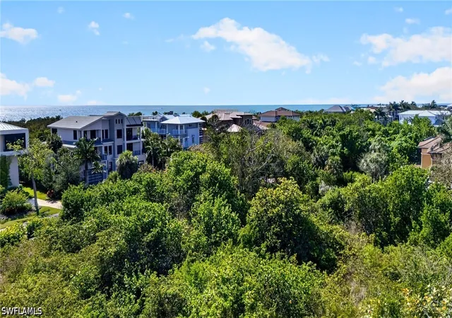 5th image of 707 Waterside Dr, Marco Island, FL 34145 | MLS# 226019919