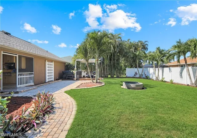Homes for sale in Cape Coral, FL | 4312 Sw 25th Pl, Cape Coral, FL 33914 | MLS# 226019883