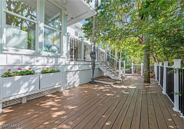 4th image of 61 12Th Ave S, Naples, FL 34102 | MLS# 226019479