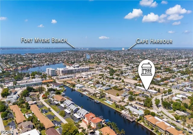 4th image of 4608 Se 4Th Pl, Cape Coral, FL 33904