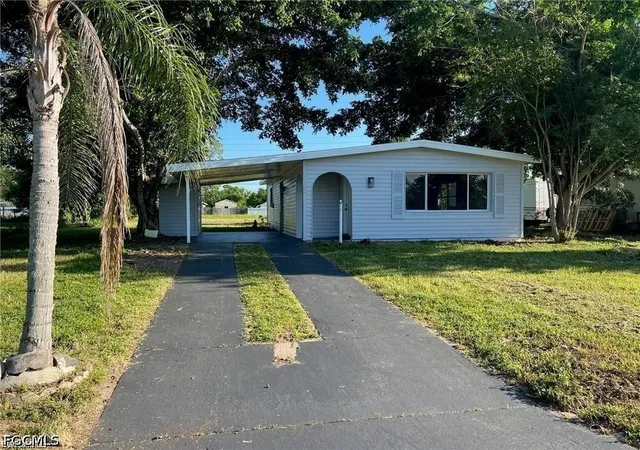 Photo 1 of Single family home for sale at 1109 Gifford Ave N, Lehigh Acres, FL 33936 | MLS# 2026022445 | Listing updated on 2026-09-24