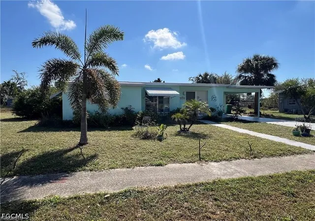 Photo 2 of Single family home for sale at 22147 Catherine Ave, Port Charlotte, FL 33952 | MLS# 2026022467 | Listing updated on 2026-07-20
